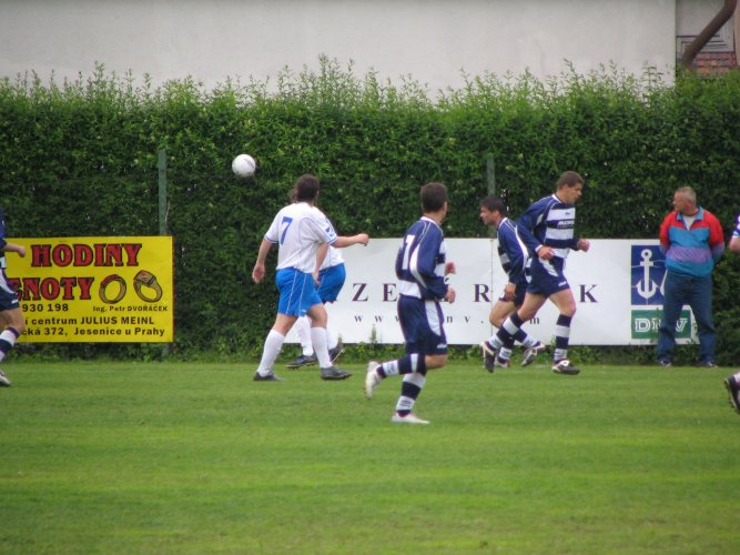 PRVNÍ ZÁPAS U-17