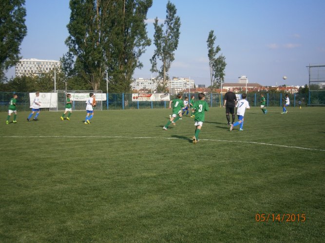 U13 - STATEČNÝ BOJ SE STARŠÍMI