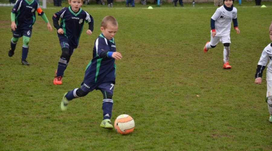 U7 - MINI SLAVOJÁČCI V LESKU BRONZU