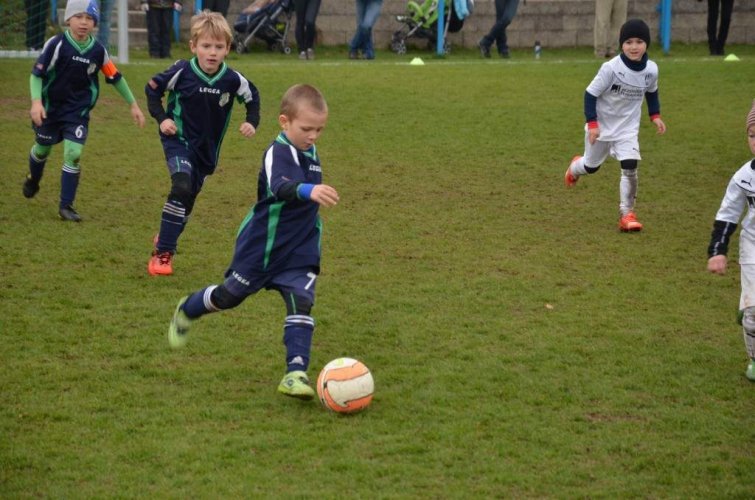 U7 - MINI SLAVOJÁČCI V LESKU BRONZU