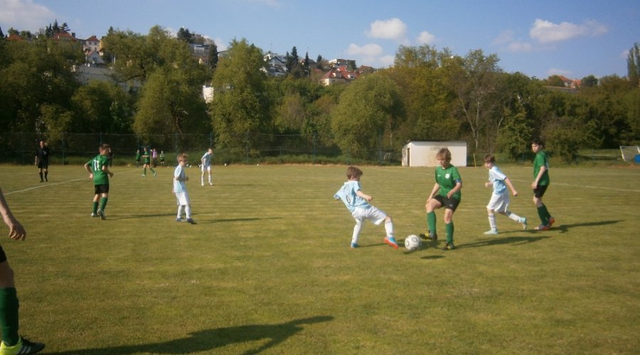 U13 - KŘEČOVITÝ VÝKON NA BRANÍKU