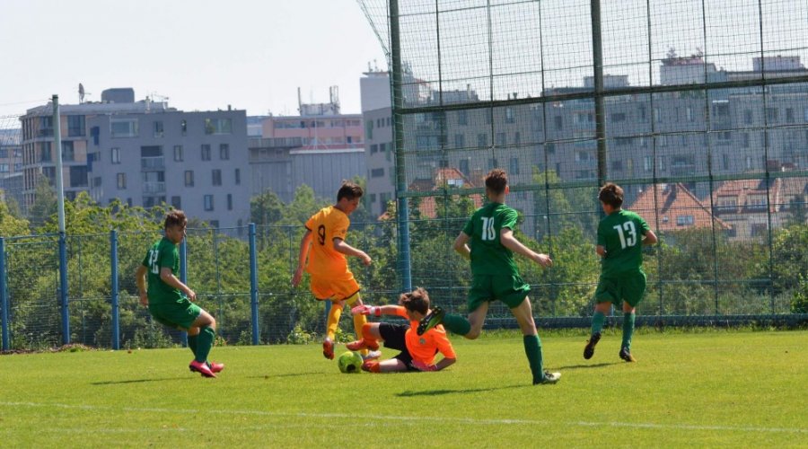 U15 - SLABŠÍ FORMA, ZNAMENÁ PRVNÍ PROHRU