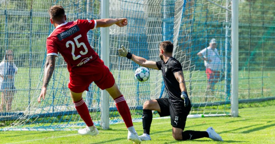 MUŽI A - PROHRA V DERBY