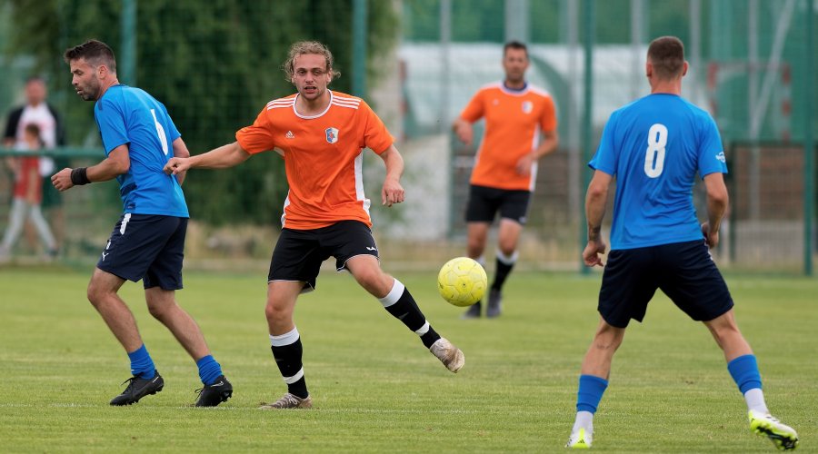 MUŽI A - NA ČAFC BEZ BRANEK