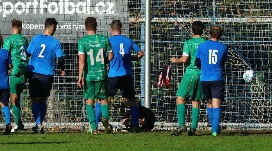 MUŽI A - KOLAPS V ZÁVĚRU