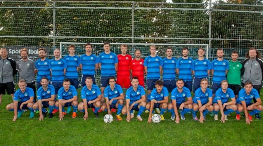 MUŽI A - DIVOČINA V KOLOVRATECH