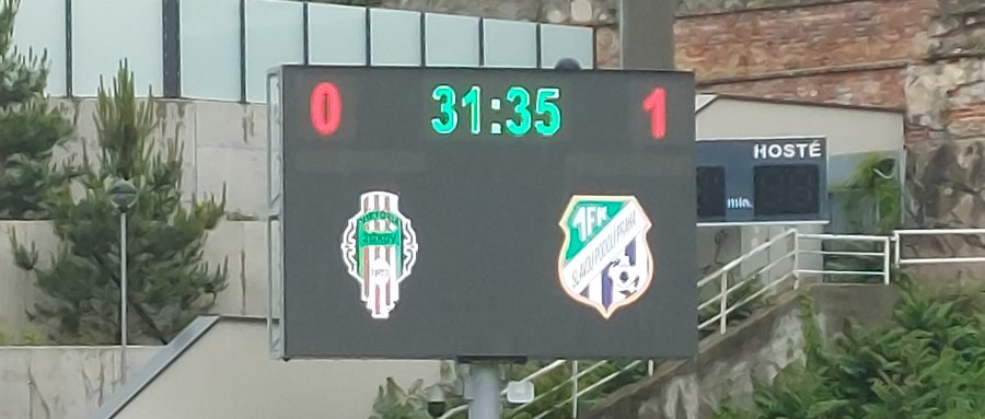 MUŽI A - VYDŘENÁ VÝHRA NA ŽIŽKAPERKU