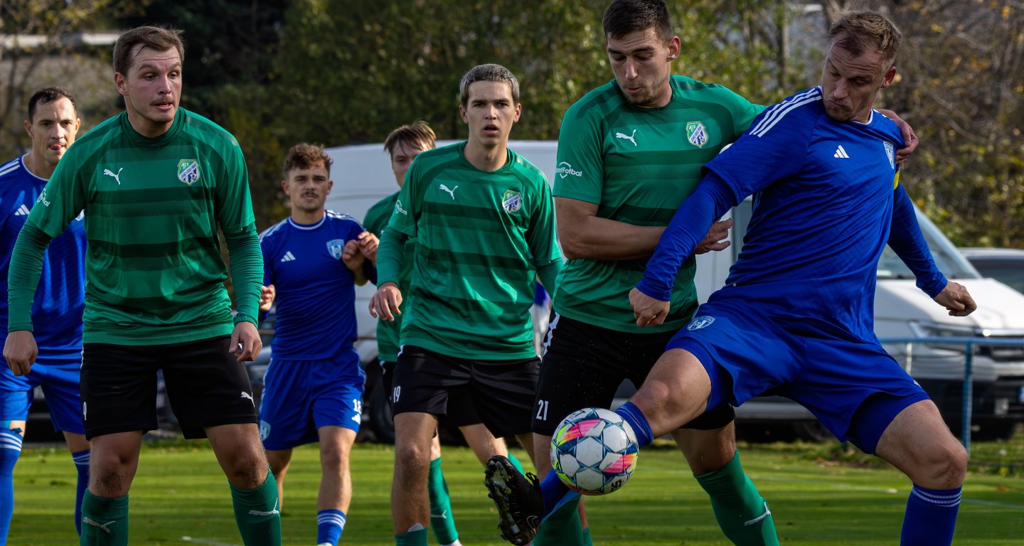 MUŽI A - PROHRA NA VYŠÁKU