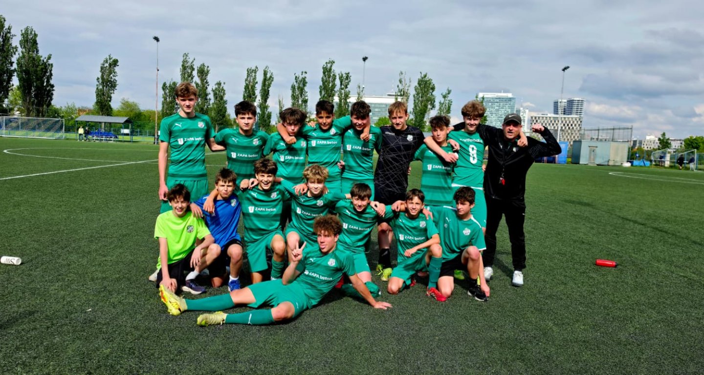 U14 - PRVNÍ SEZÓNA NA VELKÉ HŘIŠTĚ